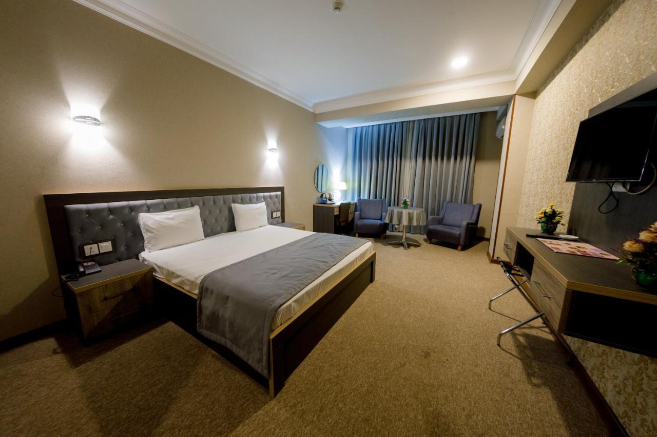 Royal Sapphire Hotel Bakü Dış mekan fotoğraf